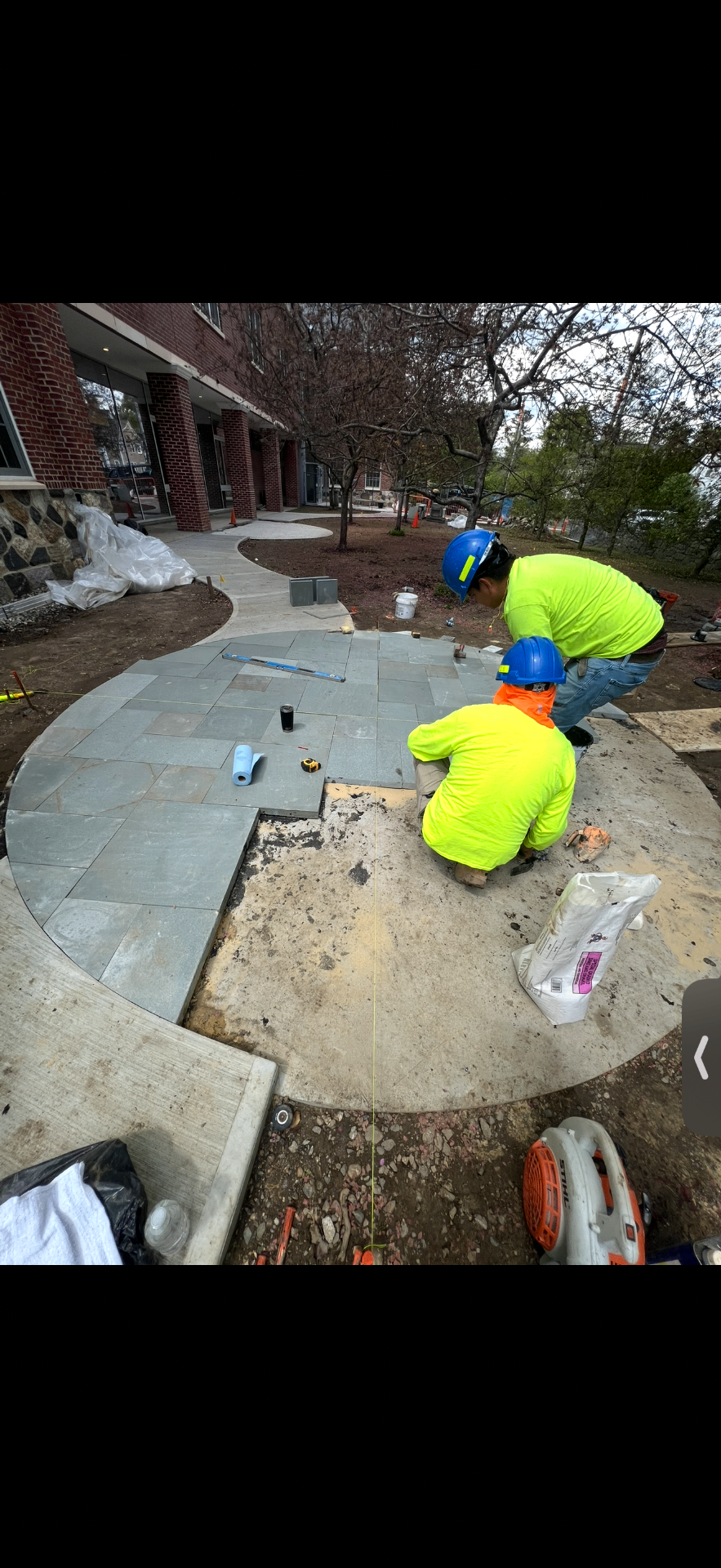 Circular Bluestone Courtyard